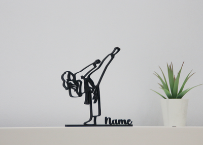 Figura 3D personalizada de karate impresa en 3D