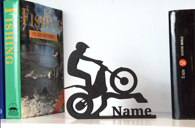 Escultura minimalista de motociclista para decoración